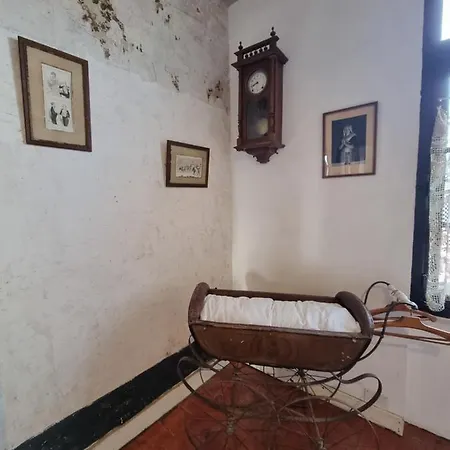 Au Petit Familistere Landrecies, L'Authentique. Apartamento Guise Exterior foto