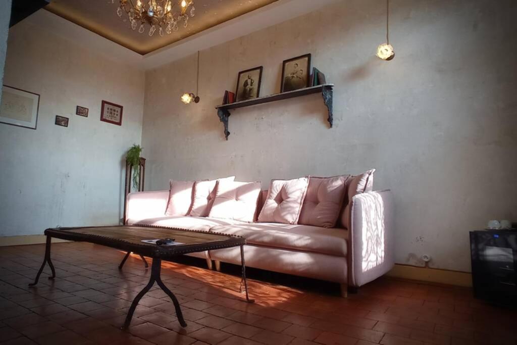 Appartement Au Petit Familistère Landrecies, L'authentique. Guise